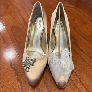 Naturalizer Beige Satin Embellished Heels